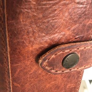 Frye wristlet wallet